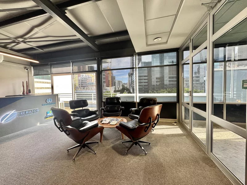 373 m² Office to let in Cape Town City Centre/CBD, North Wharf (photo 10)