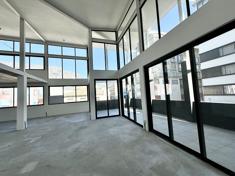 330 m² Office to let in Cape Town, 99 Harrington Street (photo 8)