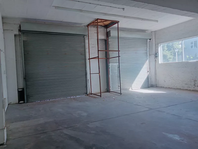 730 m² Office to let in Southern Suburbs, 186 Main Road, Diep River (photo 16)