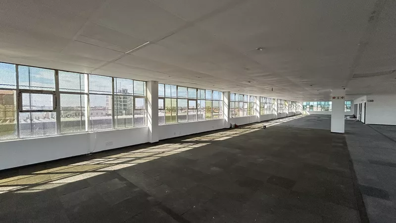 850 m² Office to let in Athlone, Shoprite Building (photo 8)