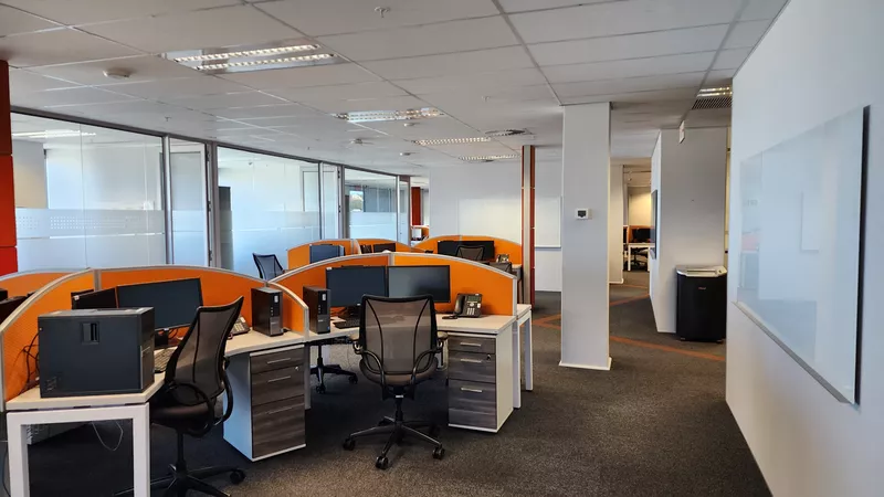 2 000 m² Office to let in Tyger Valley, Willowbridge Place (photo 42)