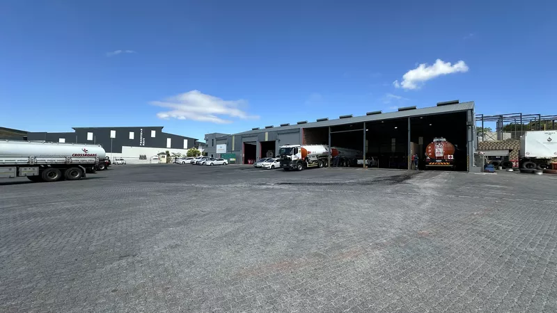9 287 m² Industrial to let in Milnerton, 5 Silver Oak Street (photo 13)