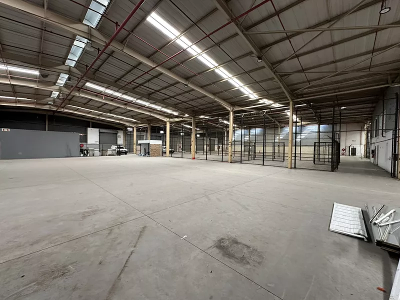 6 242 m² Office to let in Midrand, 48 Reedbuck Crescent (photo 26)