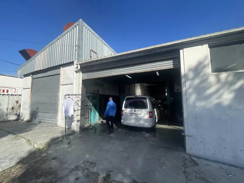 2 030 m² Industrial for sale in Athlone, 27 Flamingo Crescent (photo 12)