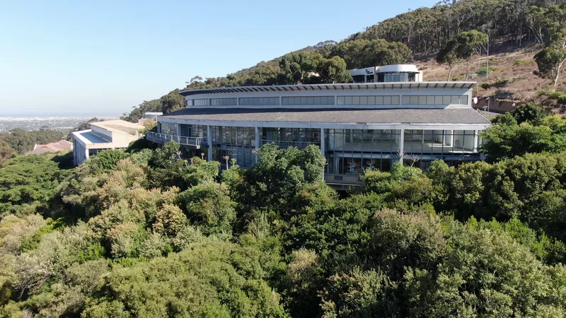 511 m² Property to let in Tygerberg Office Park, Uitzicht - Tygerberg Park (photo 3)