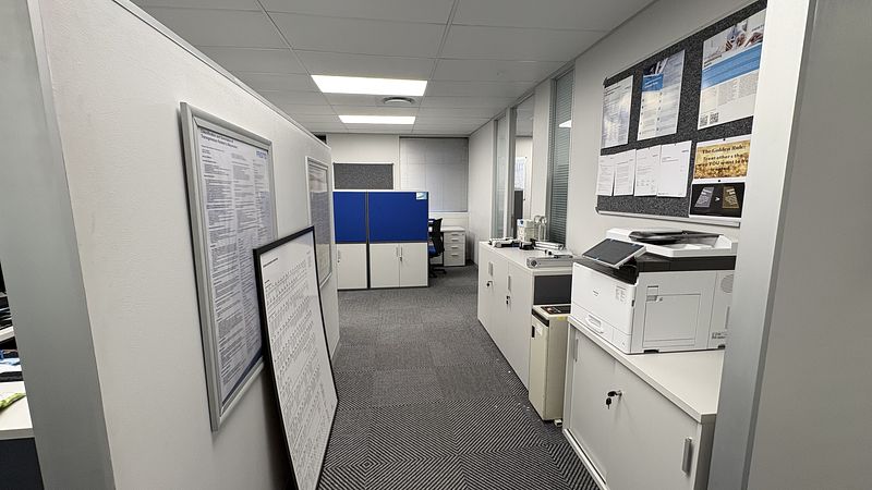 141 m² Office to let in Tyger Waterfront, The Cliffs (photo 13)