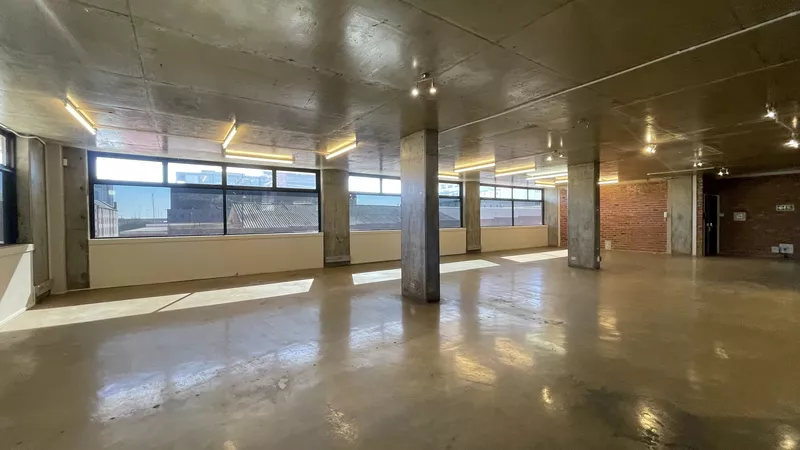 276 m² Office to let in Cape Town, 2 Francis Street (photo 8)