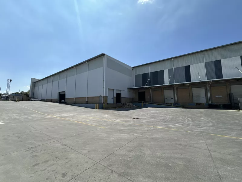 7 739 m² Industrial to let in Meadowdale, 190 Barbara Road (photo 58)