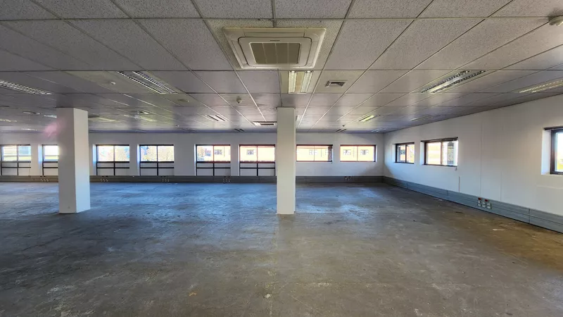 2 942 m² Office to let in Bellville, Ambition24hours (107 Voortrekker Road) (photo 13)