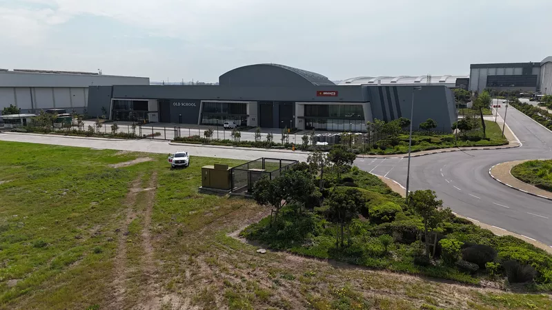 843 m² Industrial to let in Brackenfell, Brackengate 2 | Mini Units (photo 11)