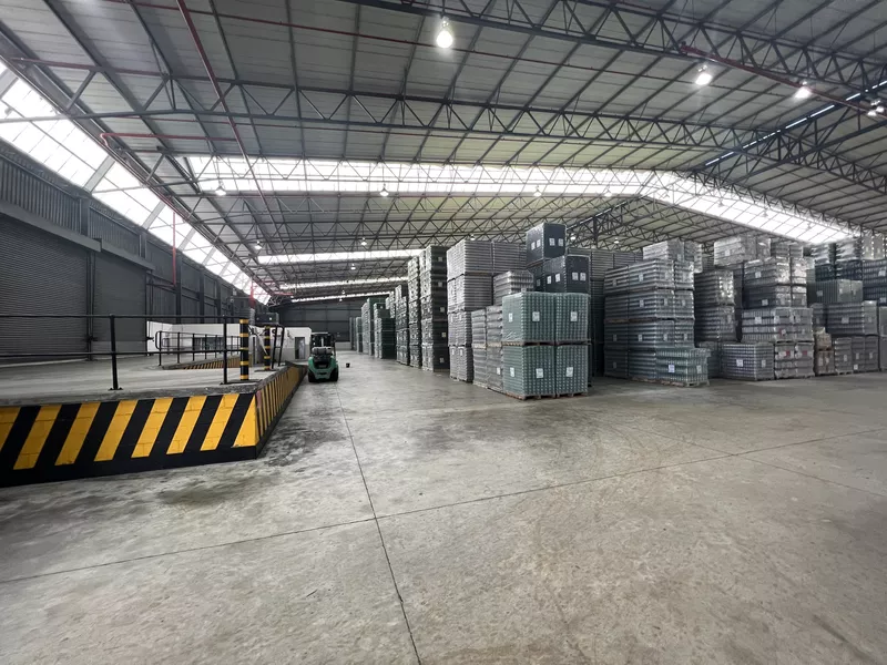 7 000 m² Industrial to let in Parow Industrial, 1 Junction Road (photo 1)