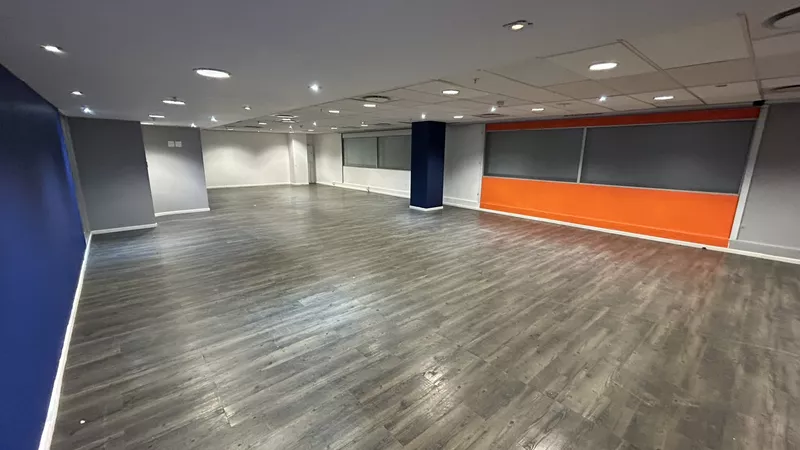 222 m² Office to let in Claremont, Sunclare (photo 6)
