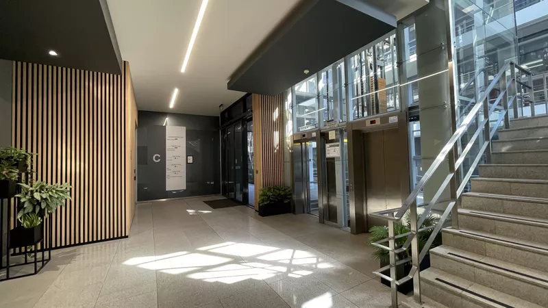 236 m² Office to let in Woodstock, The Boulevard (photo 5)