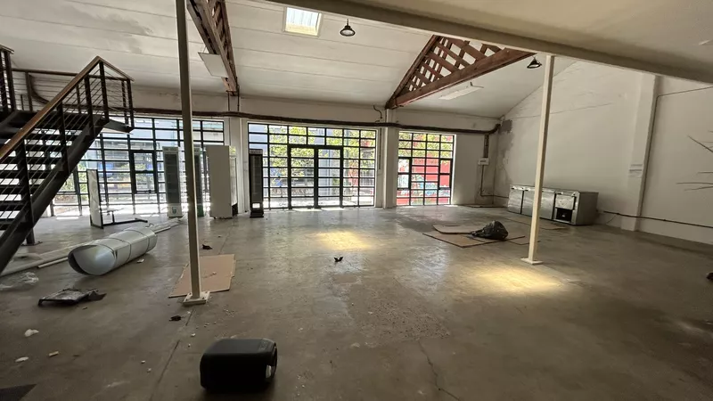 262 m² Office to let in Salt River, Salt Orchid (photo 9)
