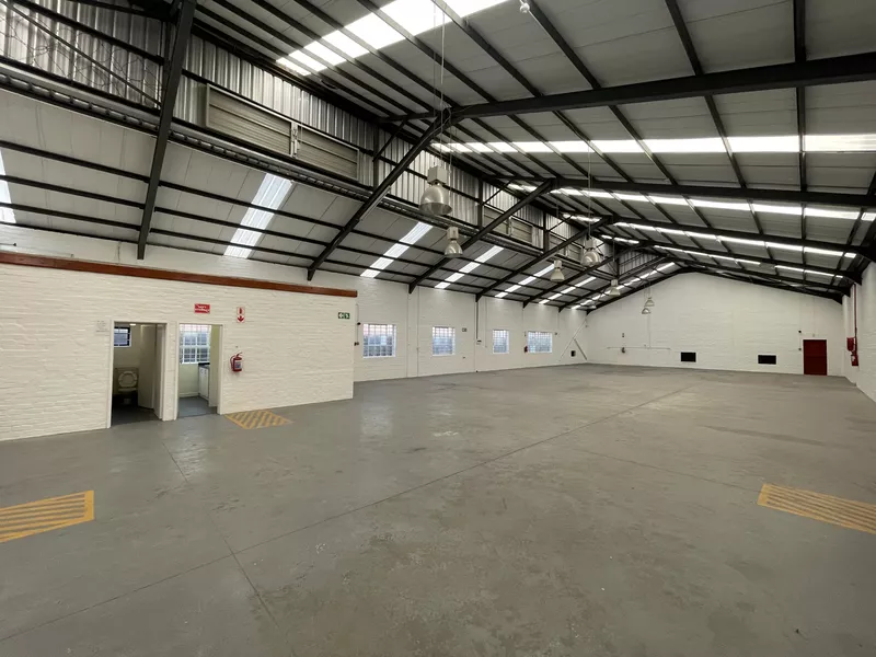 1 098 m² Industrial to let in Beaconvale, 95 Rissik Str (photo 5)