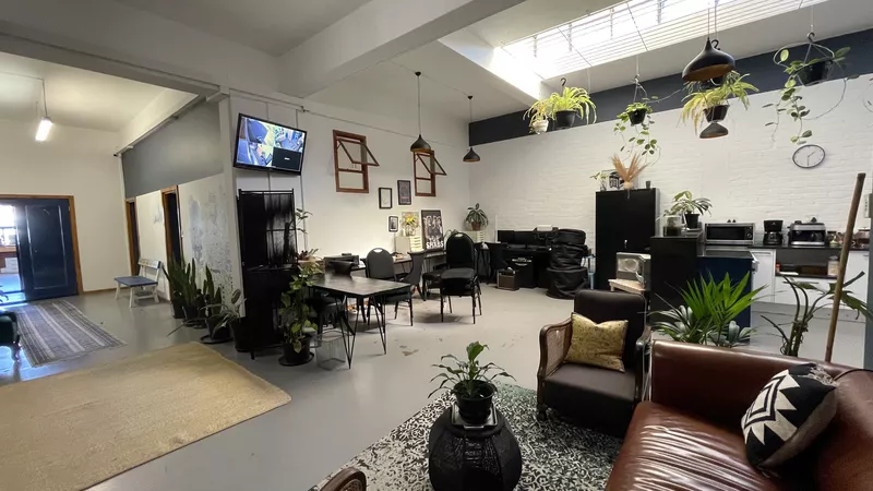 900 m² Office to let in Woodstock, 299 Albert Road (photo 17)