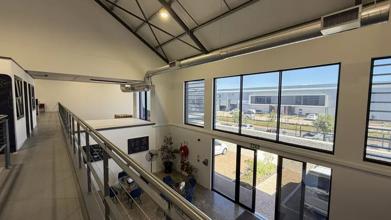 479 m² Industrial to let in Kraaifontein, 8 Tanzanite Crescent (photo 15)