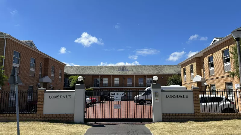 255 m² Office to let in Pinelands, Lonsdale (photo 2)