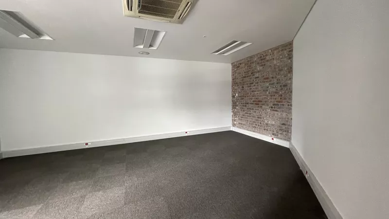 1 172 m² Office to let in Salt River, 127 Cecil Road (photo 7)