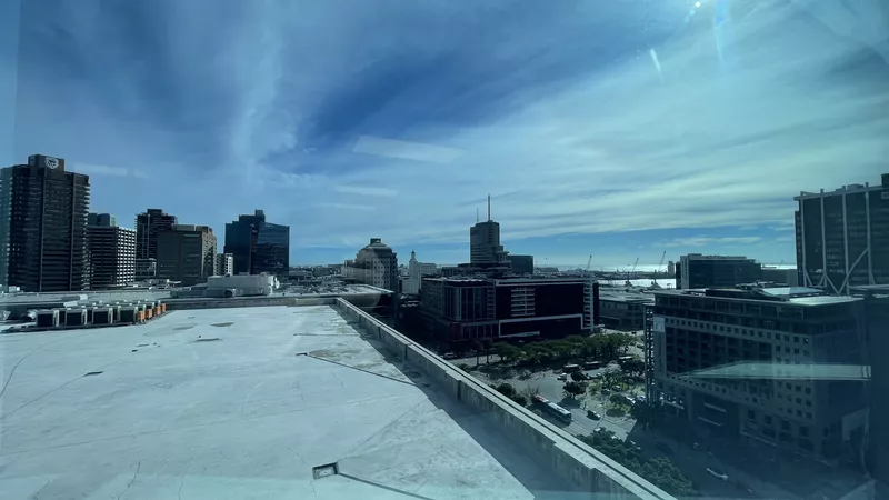 166 m² Office to let in Cape Town City Centre/CBD, The Towers (photo 14)
