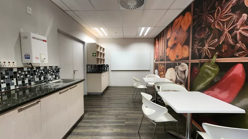 2 000 m² Office to let in Tyger Valley, Willowbridge Place (photo 19)