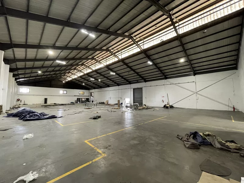 4 664 m² Industrial for sale in Beaconvale, 8 Juliana Rd (photo 12)