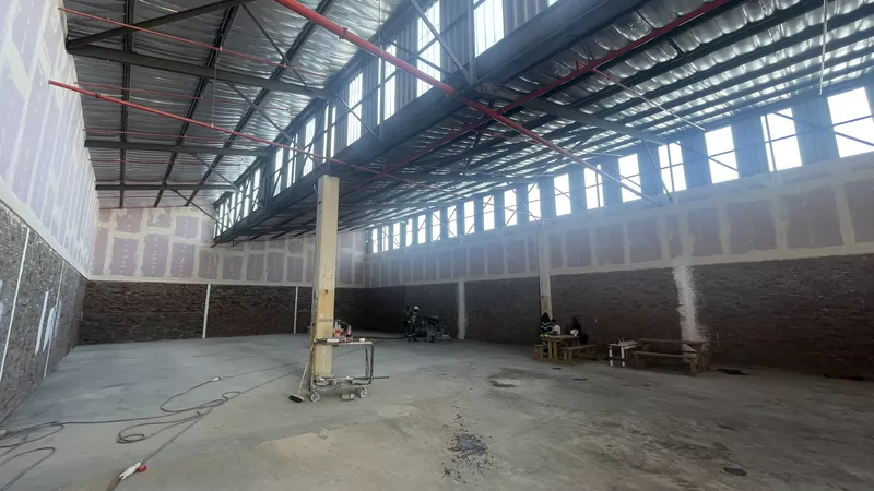 556 m² Industrial to let in Southern Suburbs, 76 White Road (photo 11)