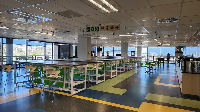 1 000 m² Office to let in Tyger Valley, Willowbridge Place (photo 32)