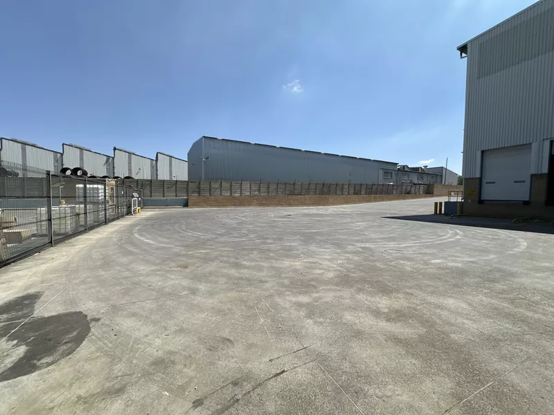 7 739 m² Industrial to let in Meadowdale, 190 Barbara Road (photo 54)