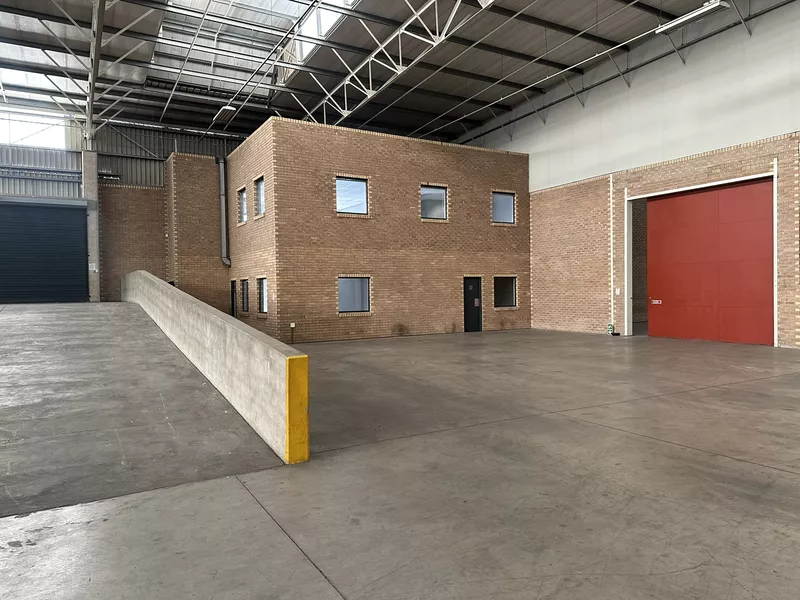 4 989 m² Industrial to let in Germiston, Devon East (photo 28)