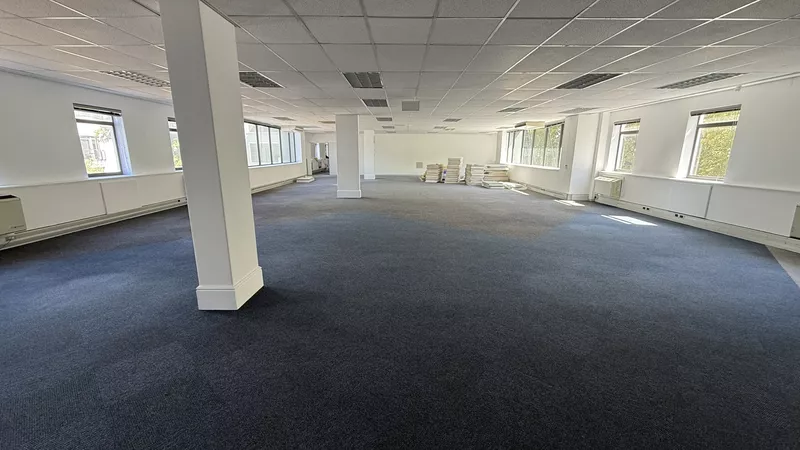 310 m² Office to let in Newlands, Boundary Terraces (PPS House) (photo 9)