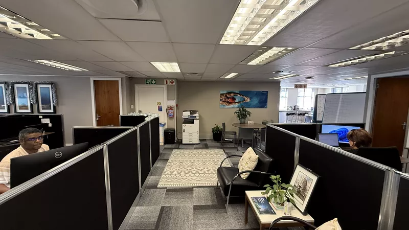 156 m² Office to let in Mowbray, Rondebosch Medical Centre (photo 8)