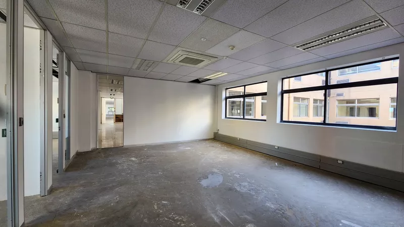2 942 m² Office to let in Bellville, Ambition24hours (107 Voortrekker Road) (photo 15)