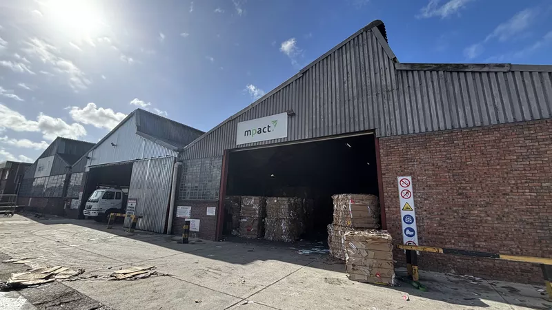 4 549 m² Industrial for sale in Beaconvale, 36 Glenhurst Street (photo 3)