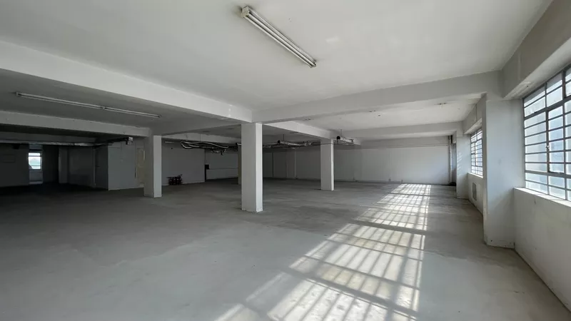2 700 m² Office to let in Cape Town City Centre/CBD, Cubana House (photo 18)