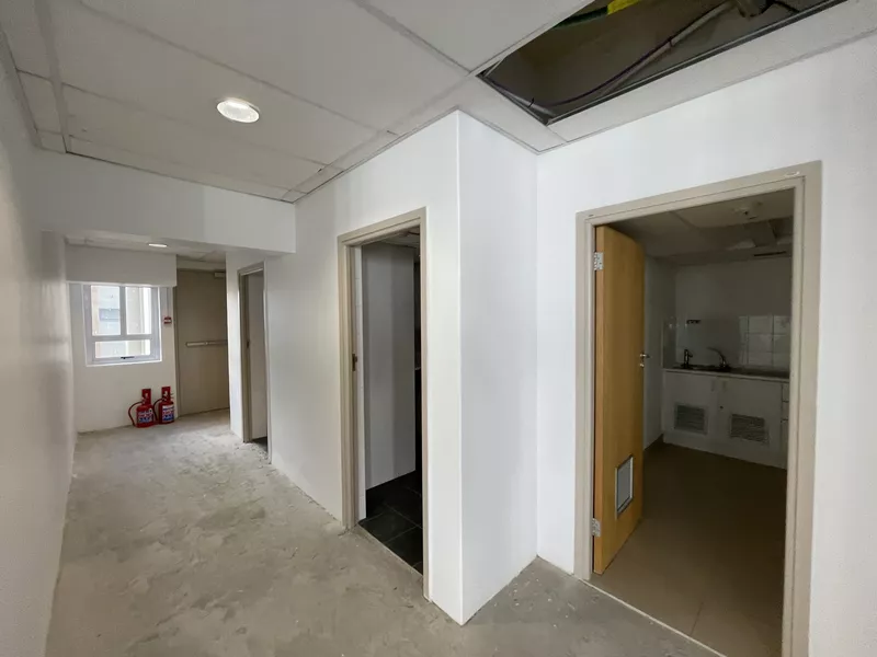 398 m² Office to let in Cape Town City Centre/CBD, Constitution House (photo 18)