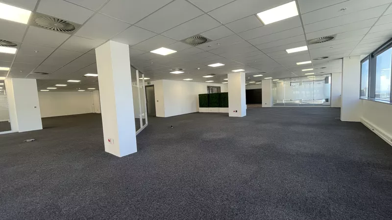 625 m² Office to let in Cape Town City Centre/CBD, 35 Lower Long (photo 18)