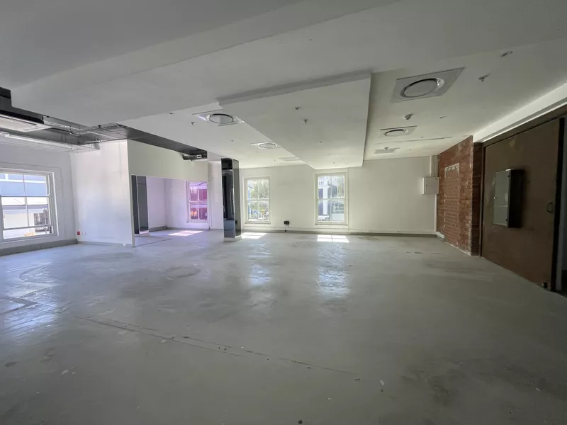 190 m² Office to let in De Waterkant, Cape Quarter 1st Floor 190m2 (photo 19)