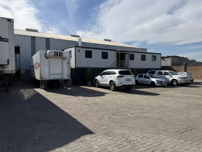 3 711 m² Industrial to let in Wimbledon Estate, Neulux building 2 (photo 16)