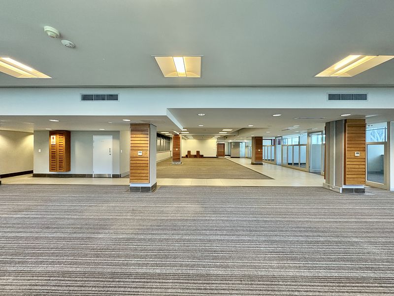 509 m² Office to let in Cape Town City Centre/CBD, 33 Heerengracht Street (photo 8)