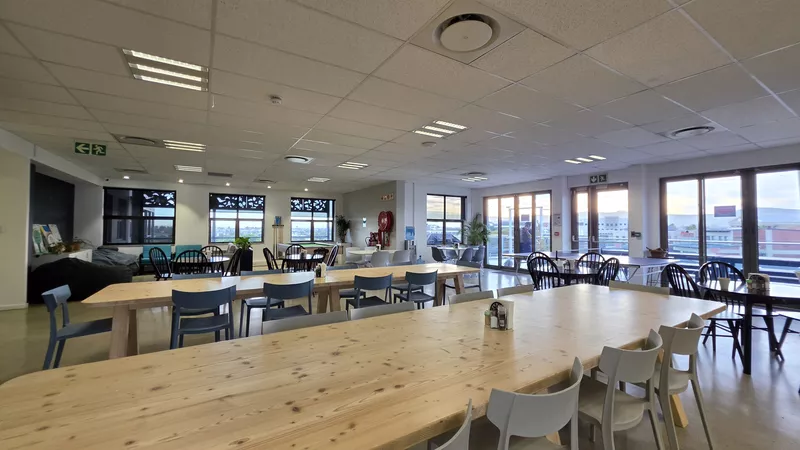 1 692 m² Office to let in Century City, 5 on Century City Drive (West) (photo 60)