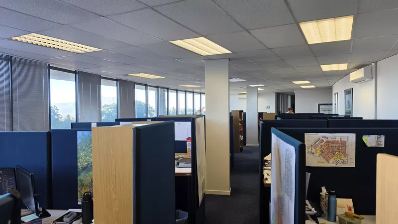 511 m² Office to let in Tygerberg Office Park, Uitzicht - Tygerberg Park (photo 24)