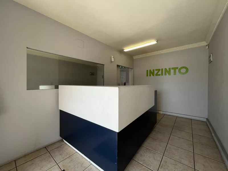 1 300 m² Industrial to let in Parow Industrial, 30 Junction Road (photo 11)