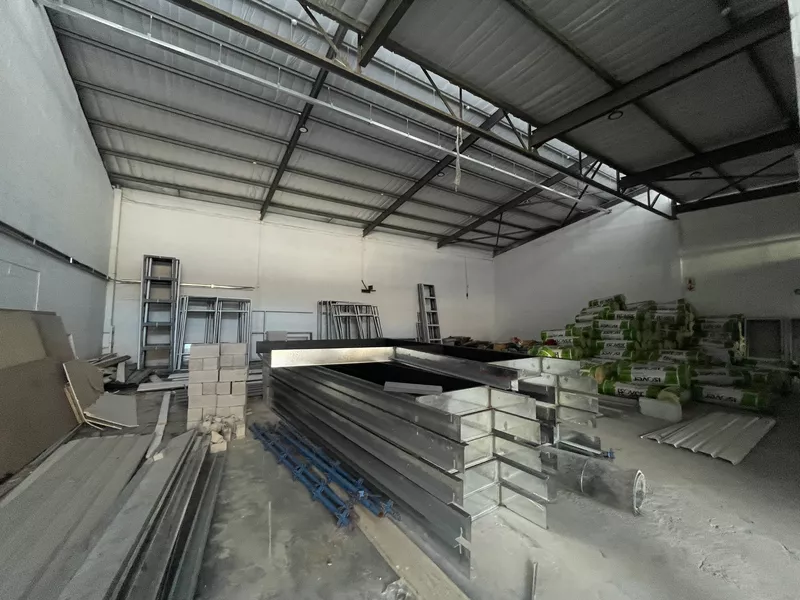 398 m² Industrial to let in Retreat Industrial, South Palms Industrial Park (photo 4)