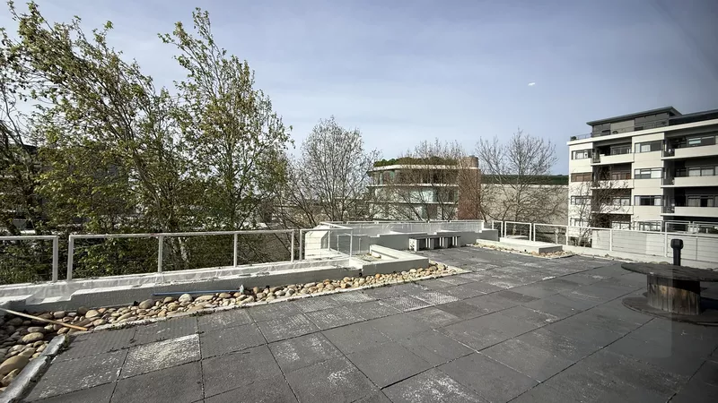653 m² Office to let in Claremont, Sunclare (photo 24)