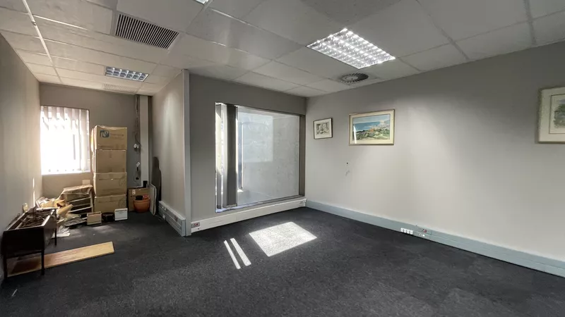 151 m² Office to let in Cape Town City Centre/CBD, 9 Long (photo 14)