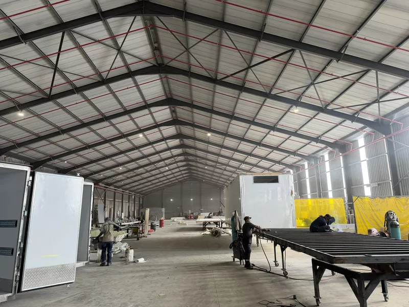 3 711 m² Industrial to let in Wimbledon Estate, Neulux building 2 (photo 7)