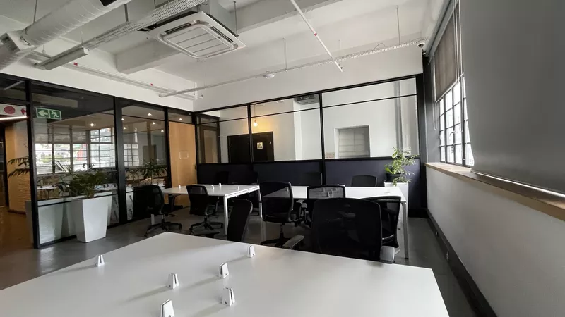 350 m² Office to let in Cape Town City Centre/CBD, Twinnell House (photo 11)