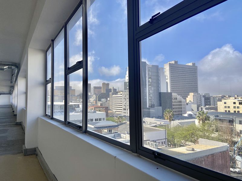869 m² Office to let in Cape Town City Centre/CBD, Buitengracht Centre-125 Buitengracht Street (photo 25)