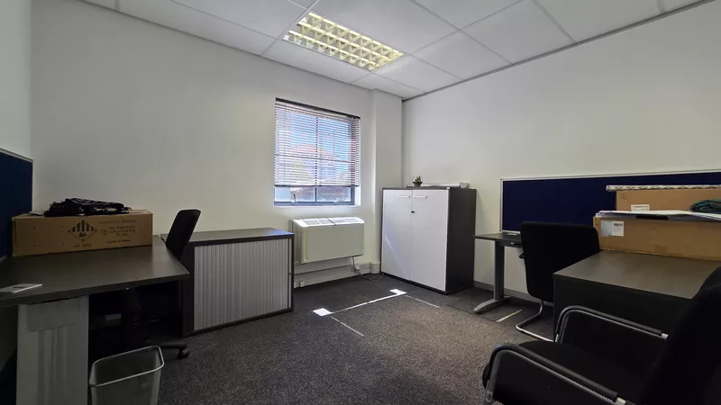 231 m² Office to let in Waterford Place Office Park, Fusion Quarter - Building 3 (photo 21)
